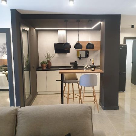 Urbanlux Olimpia Familiar Lägenhet Albacete Exteriör bild